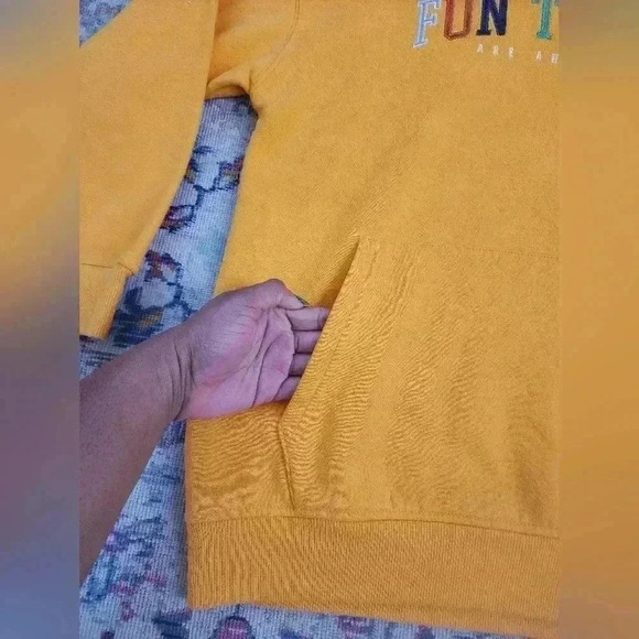 Forever 21 Men's Canary Yellow Pullover Hoody Sweatshirt Outerwear, sz SM - Picture 11 of 15